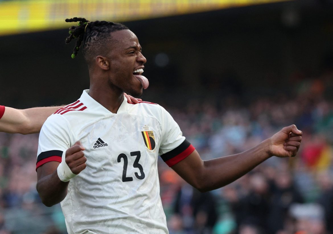 Forest miss out on signing Michy Batshuayi