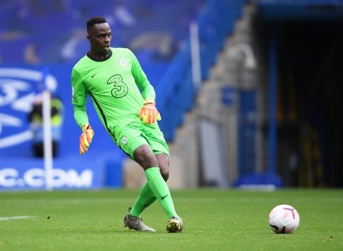 Chelsea: Fans go into meltdown after Edouard Mendy picks up training ground injury